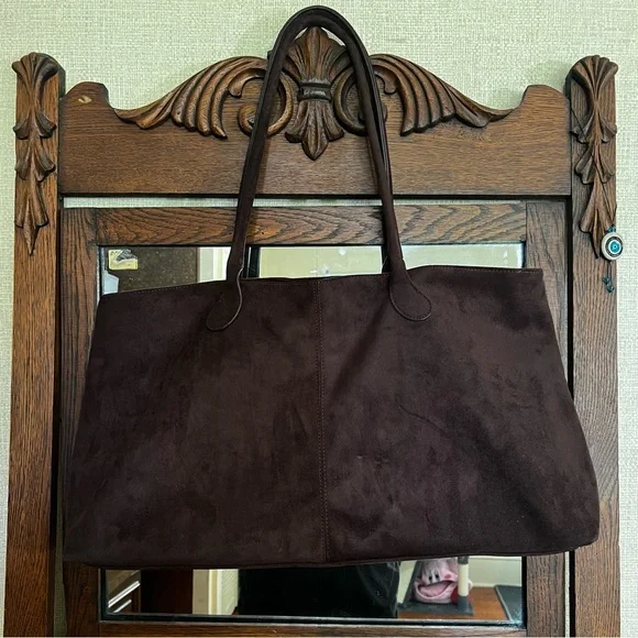 Viral Chocolate Brown Tote Bag - Picture 3 of 6